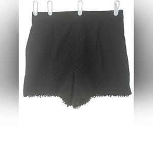 Woman's Ann Taylor casual fringe summer shorts size 6